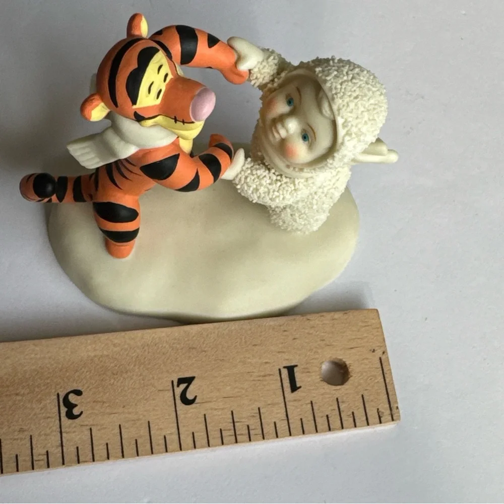 2007 Department 56 Snowbabies "Dancing With Tigger" Figure Cream Orange Figurine - Picture 11 of 16